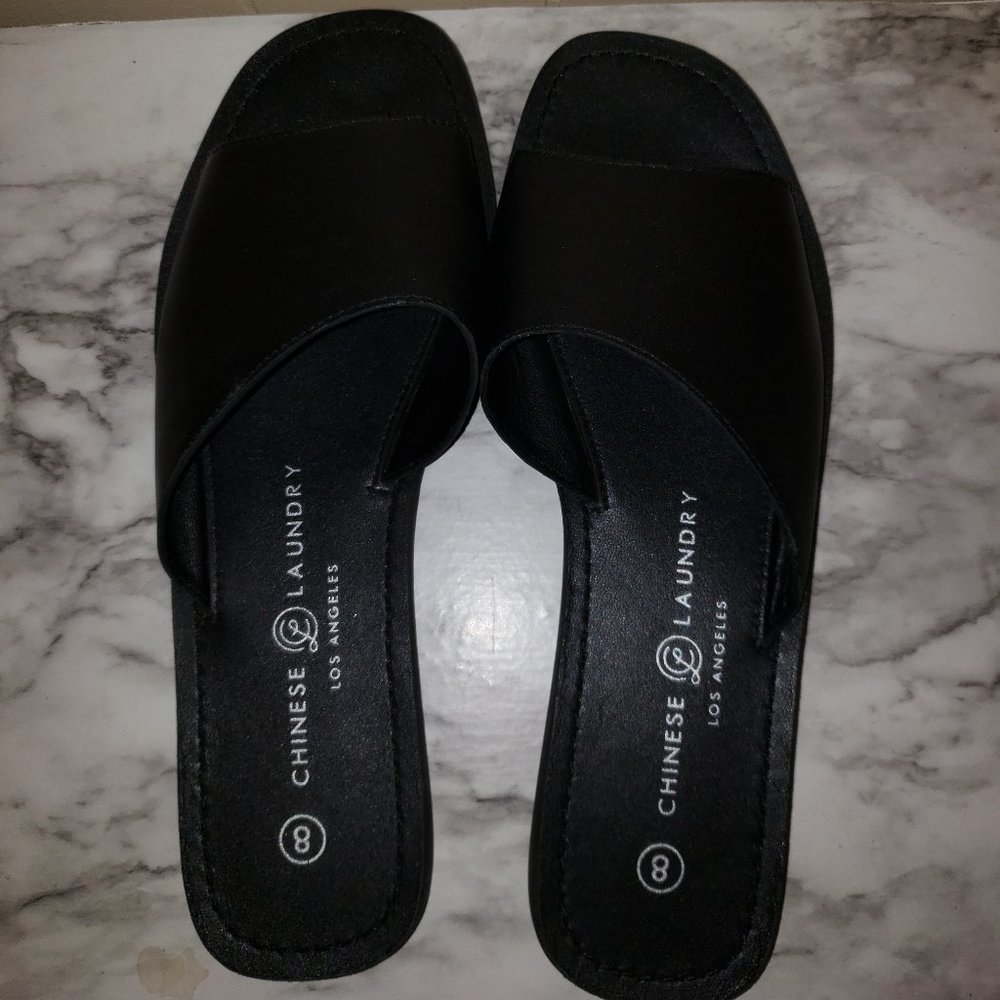 Chinese Laundry Sandals